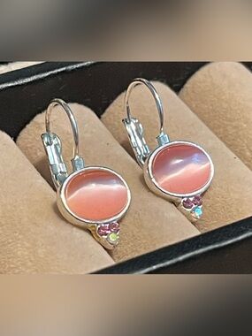 Pink Cat’s Eye Leverback Dangle Earrings Silver Tone Rhinestone Accents